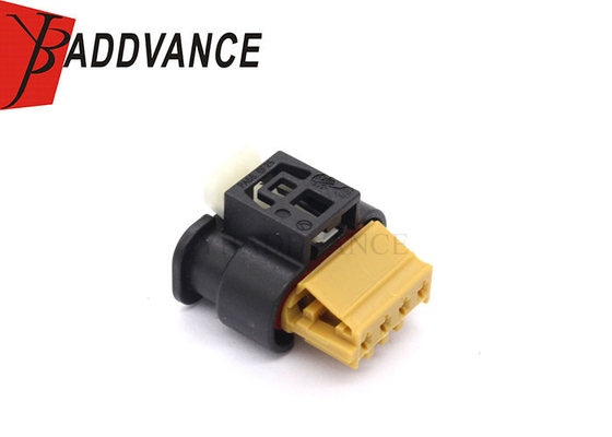 A0005456317 4 Pin Female Sealed Automotive Connector Housing For Benz