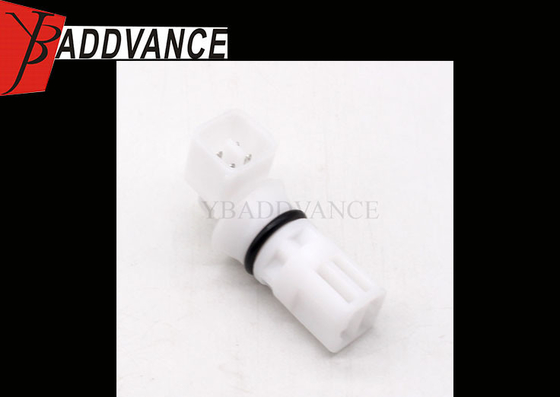 White 4 Pin Walbro Electric Automotive Inflatable Mitsubishi Fuel Pump Connector