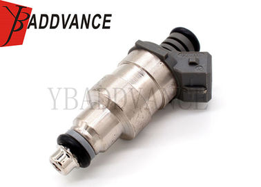 IW174 High Impedance Gasoline Fuel Injector For VW Golf One Year Warranty