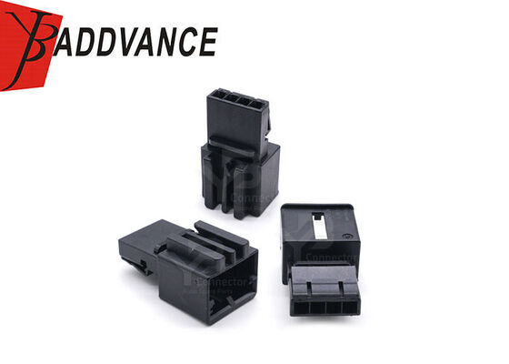 Maschio 4 pin AC assemblaggio lettura auto connettore posteriore per Audi Volkswagen 3AA972714